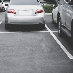 Existem estratégias para atrair mais clientes para o seu estacionamento.